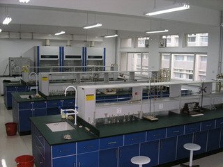 相关实验教师65人